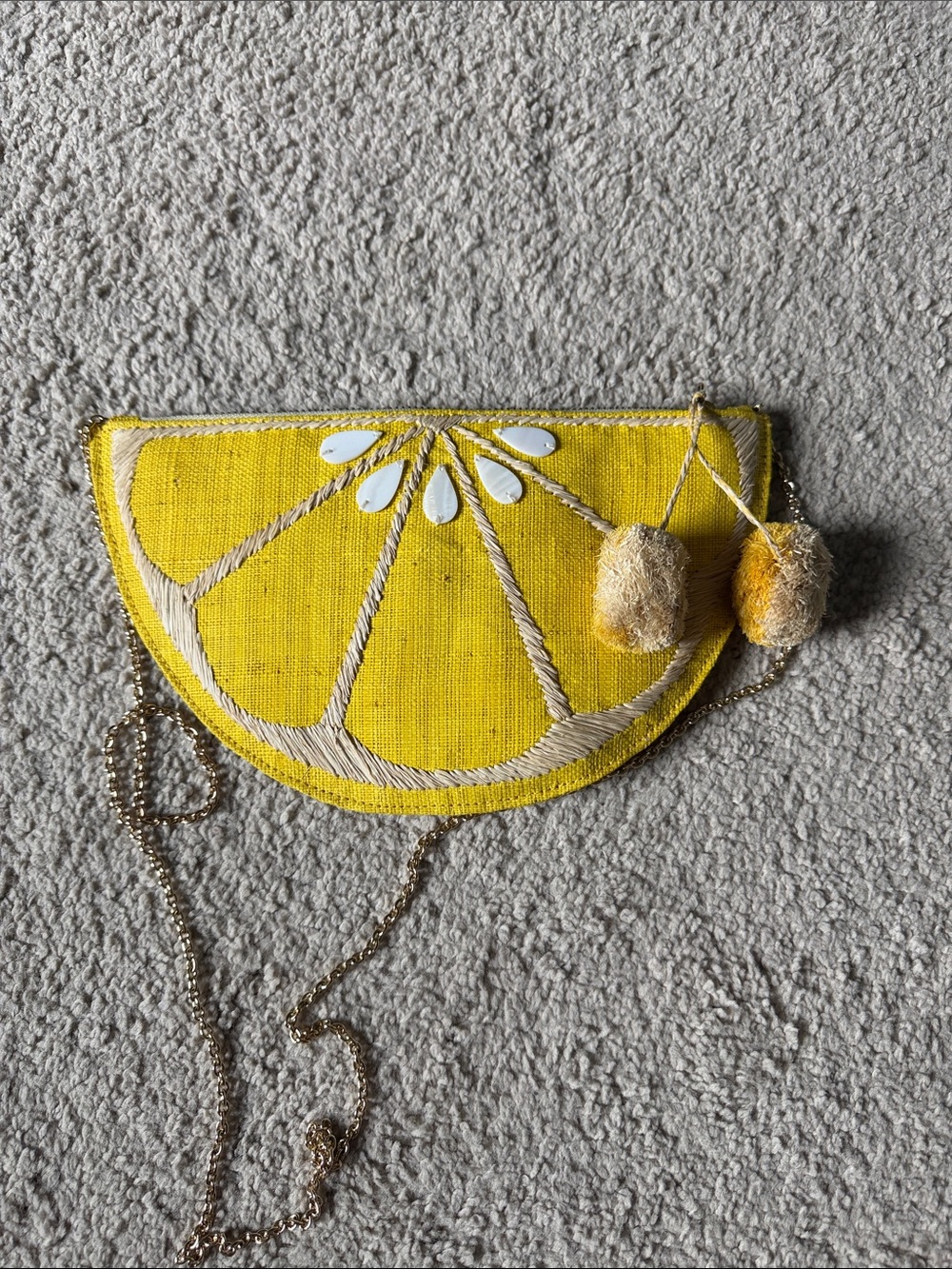 Bloomingdale’s Kayu raffia Yellow Lemon Slice Clutch crossbody - Picture 2 of 8